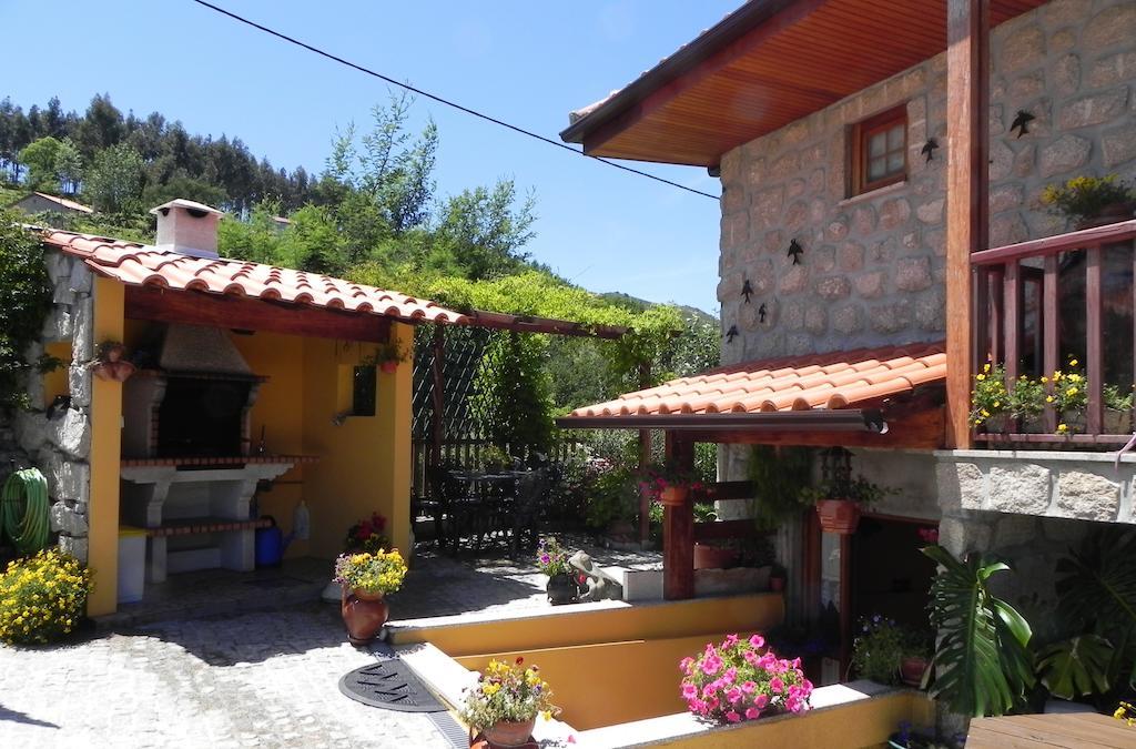 Villa Casa De Mos Aboim Exterior foto